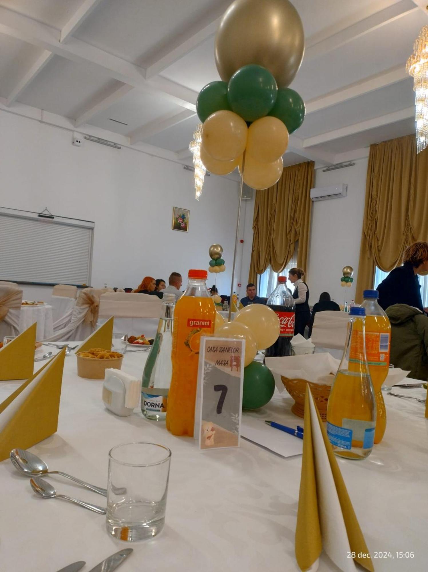 Pensiunea Casa Zanelor Floreşti Esterno foto